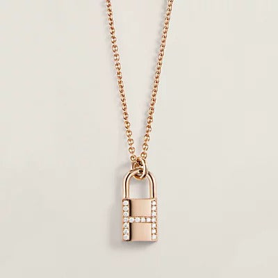 ˇStreet JewelryˇHM ADVANCED NICHE LOCK HEAD NECKLACE DIAMONDS