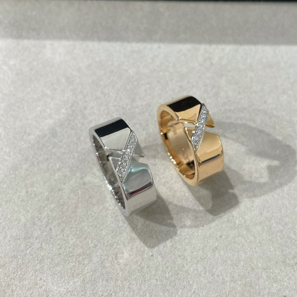 ˇStreet JewelryˇLIENS EVIDENCE DIAOMOND RING