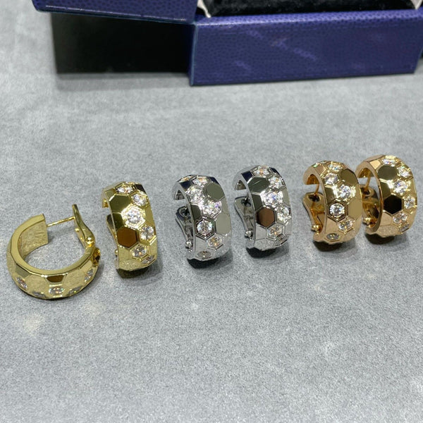 ˇStreet JewelryˇBEE LOVE DIAMOND HOOP EARRINGS
