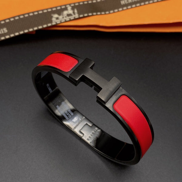 ˇStreet JewelryˇCLIC HM SO BLACK RED BRACELET