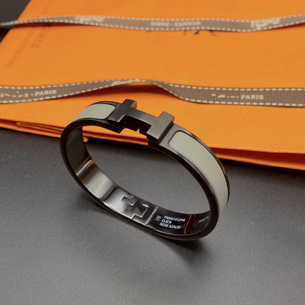 ˇStreet JewelryˇCLIC HM SO BLACK GREY BRACELET