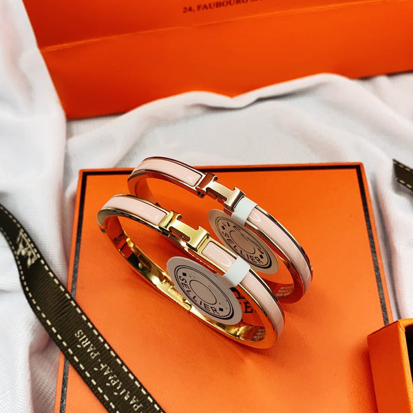 ˇStreet JewelryˇCLASSIC HM CLIC  PINK 8MM ENAMEL BRACELET