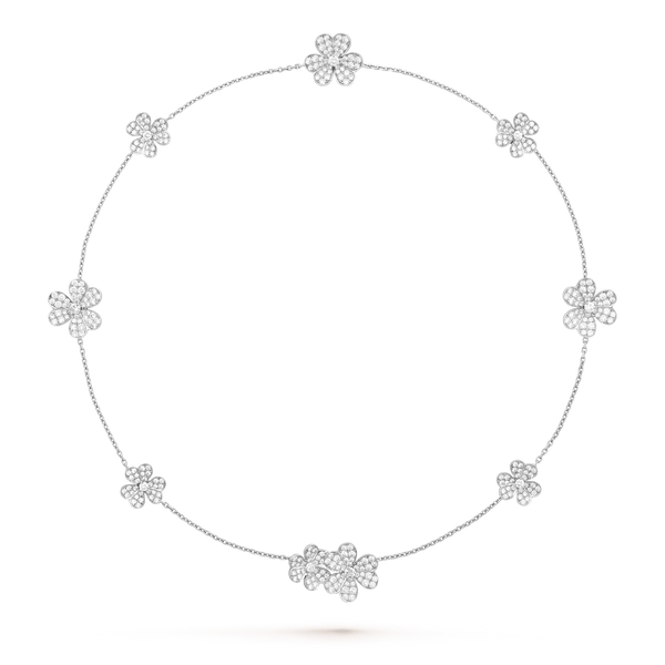 ˇStreet JewelryˇFRIVOLE SILVER 9 FLOWERS NECKLACE