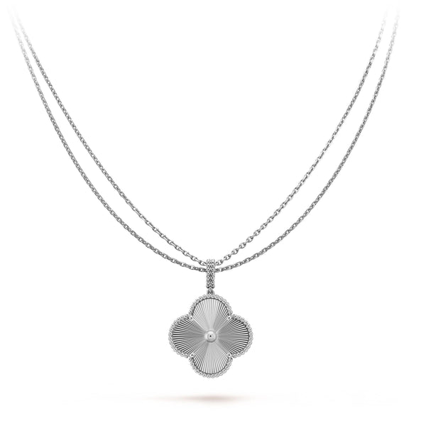 ˇStreet JewelryˇCLOVER 25MM SILVER BIG CLOVER NECKLACE