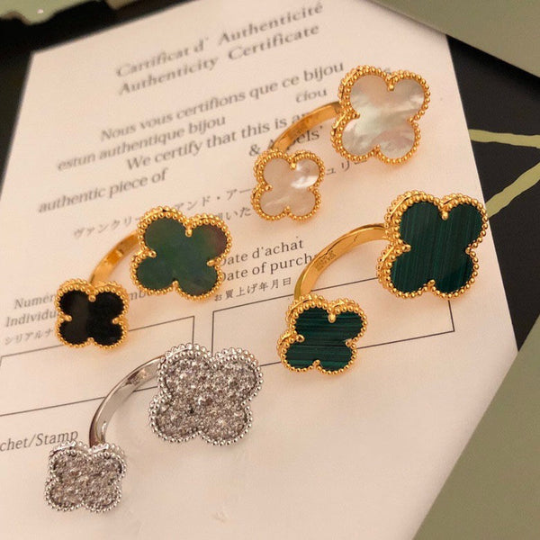 ˇStreet JewelryˇCLOVER BETWEEN THE FINGER RING